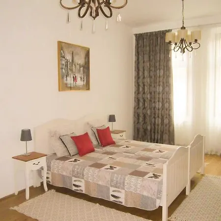 Luxury Designer * Braşov